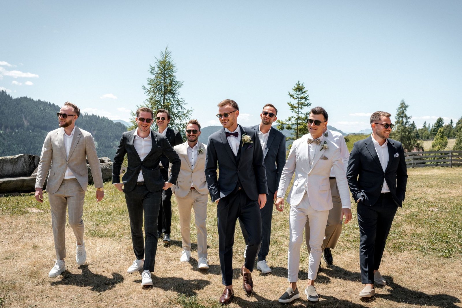 groomsmen